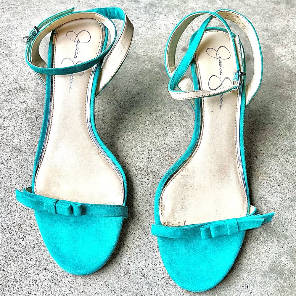 Jessica Simpson Turquoise anklet sandals